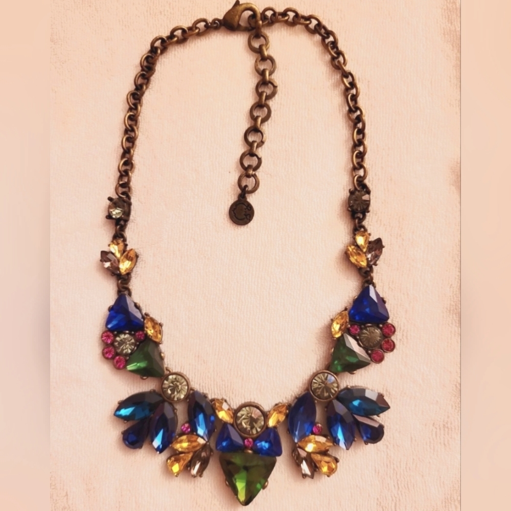 C.Wonder Necklace